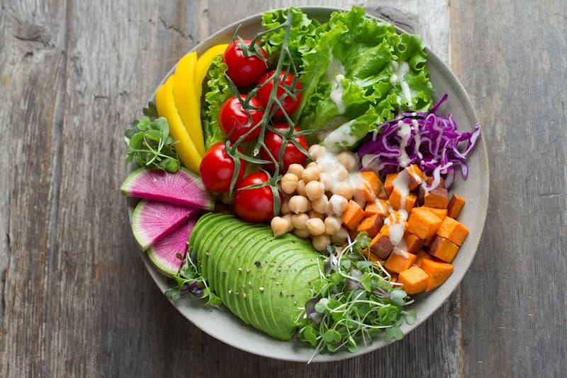 The Anti-Inflammatory Grocery List: What to Buy, What to Skip